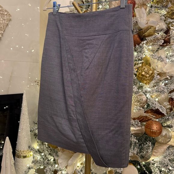 L.A.M.B Gray skirt - Picture 9 of 9